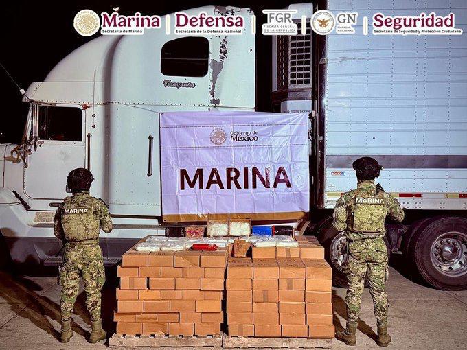$!Aseguran más de 600 kg de metanfetamina en operativo de la Marina en Mazatlán
