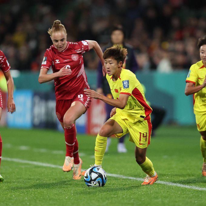 $!Triunfo agónico de Dinamarca ante China