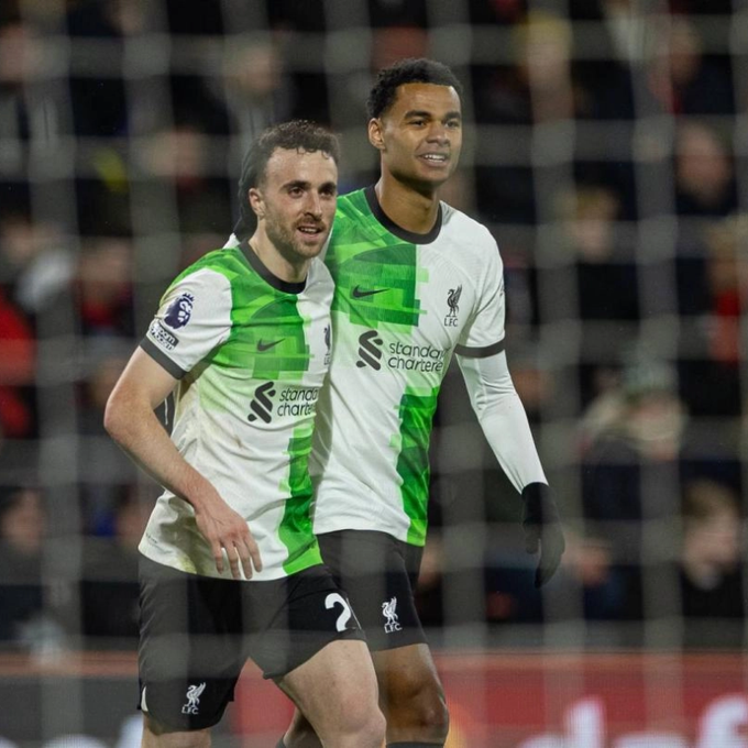 $!Liverpool aumenta su ventaja en la cima de la Premier League