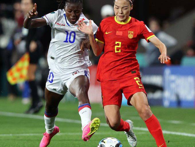 China supera a Haití y se ilusiona con los octavos