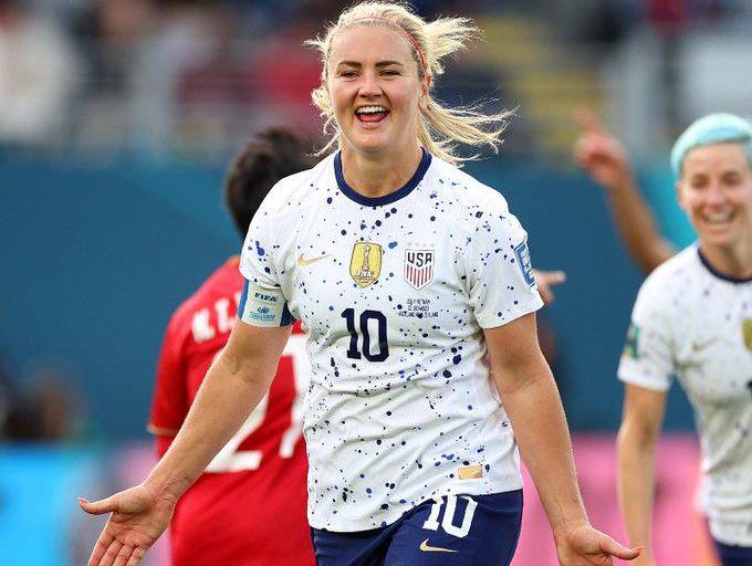 Estados Unidos golea a Vietnam y sueña con el tricampeonato