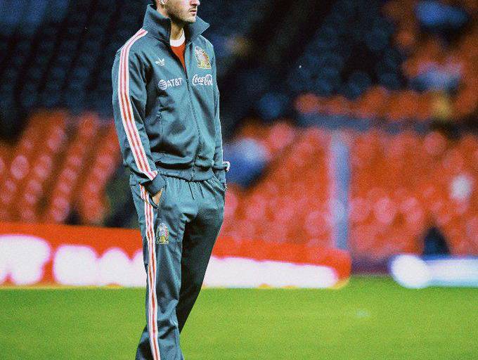 En todo el mundo las estrellas tienen periodos de malas actuaciones: DT del Feyenoord