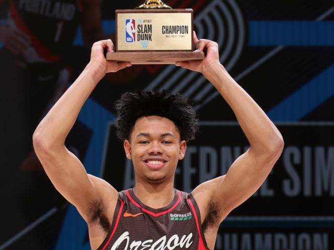 Anfernee Simons, ganador del Torneo de Volcadas
