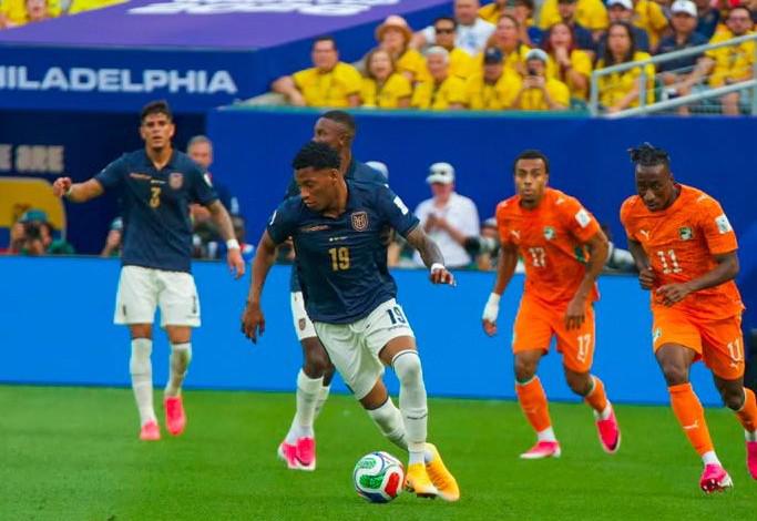 $!Costa de Marfil golpea al final y vence a Ecuador en su debut mundialista