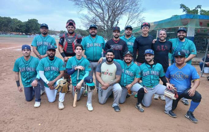 El rally de nueve carreras en la cuarta entrada y seis más en el último tercio sellaron el triunfo.