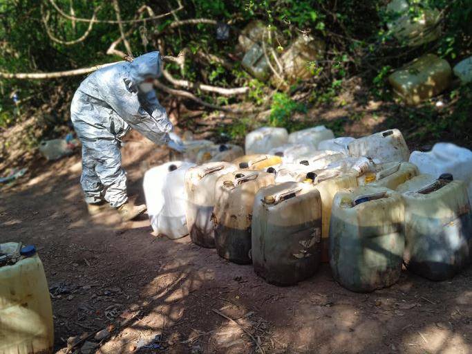 Ejército asegura precursores químicos en zona rural de Culiacán