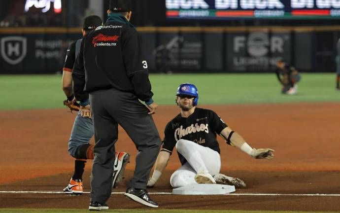 Charros pone 3-1 la serie a su favor.