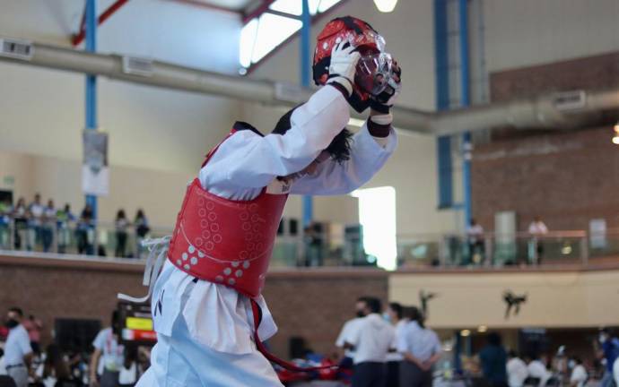 Eric Angulo da a Sinaloa su primer oro en el taekwondo de los Juegos Nacionales Conade