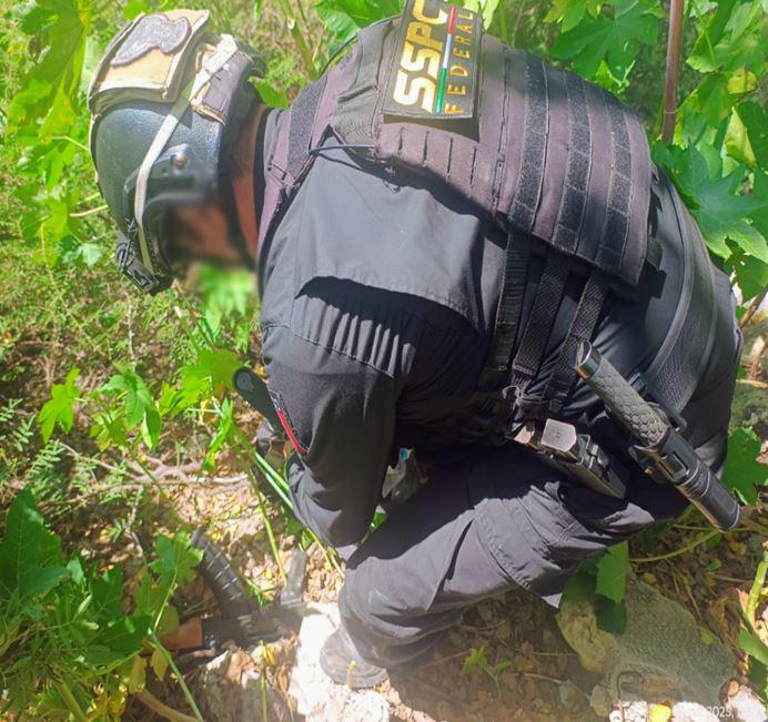 $!SSPC confirma detención y aseguramiento de armas tras agresión en caseta El Pisal, Navolato