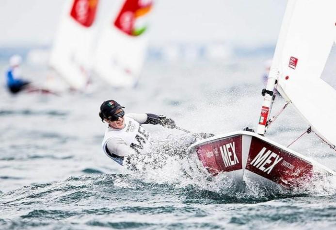Regatista mexicana Oetling termina su actividad en los Juegos Olímpicos en el sitio 32