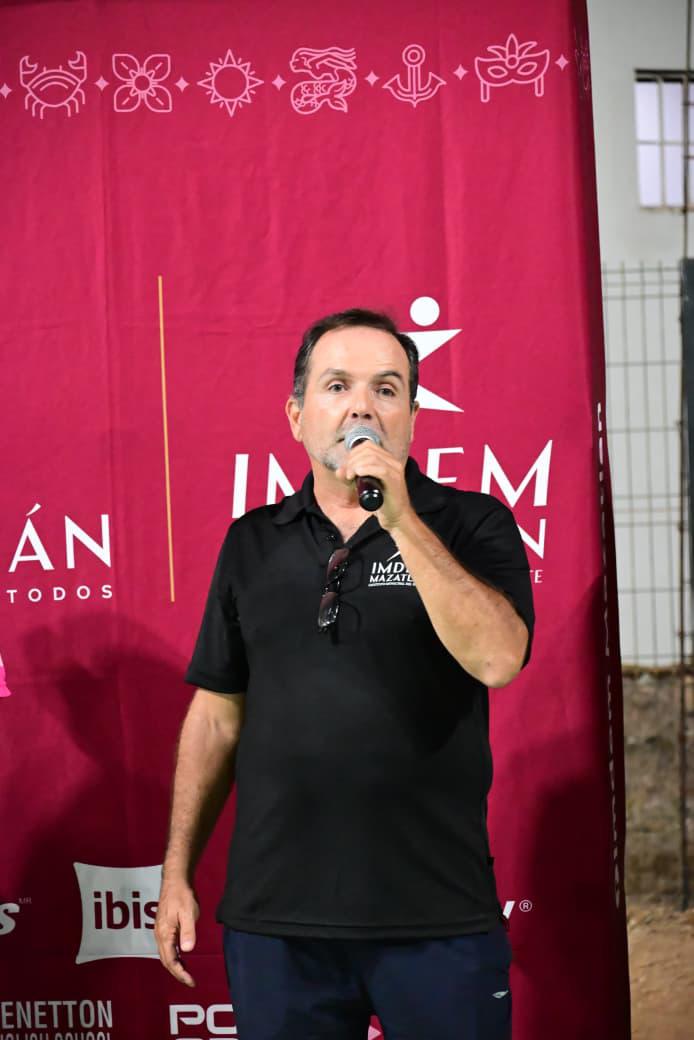$!Premian en Sahop a lo mejor de la Liga de Afiliación y la Copa Semillero de Voleibol