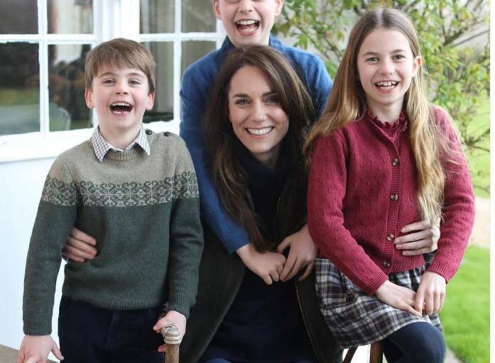 Kate Middleton se disculpa por publicar foto ‘editada’