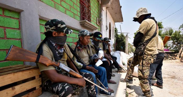 $!En Guerrero los niños cambiaron las armas por juguetes para protestar contra la violencia.
