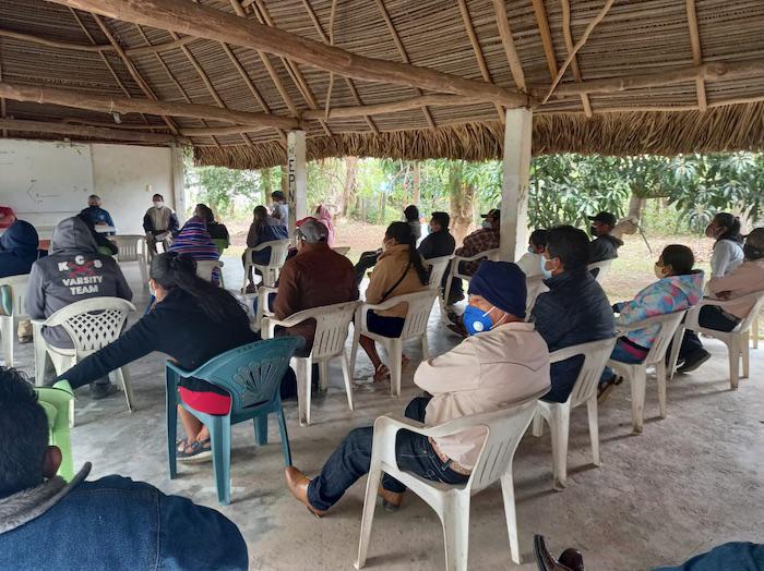 $!Una de las asambleas comunitarias recientes en Oaxaca, donde se abordó el tema del Corredor.