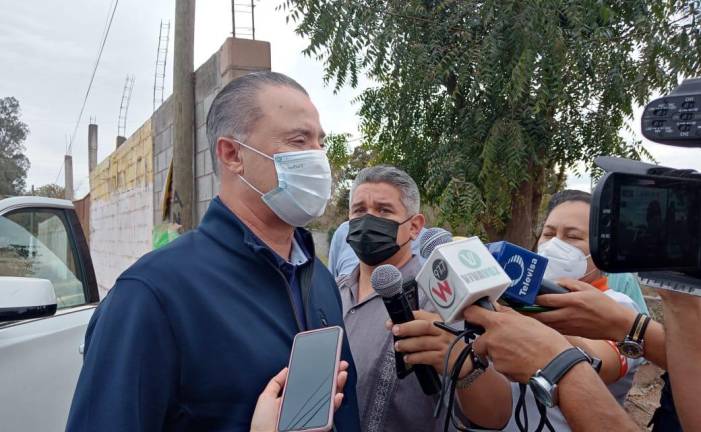 Quirino solicitó vacunas contra el Covid-19 para adultos mayores de Culiacán y Mazatlán, pero el Gobierno Federal tiene otros planes