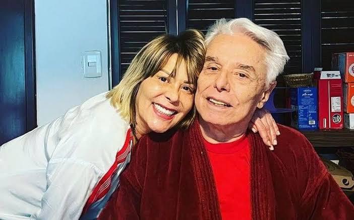 Acusan al cantante Enrique Guzmán de abuso de menores