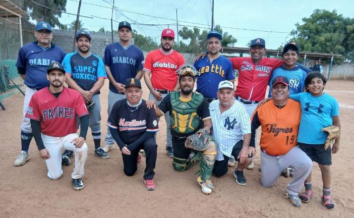 Rectificaciones Poly Lizárraga toma ventaja en la serie dominical.