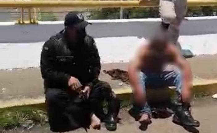Policía logra disuadir a una persona, en el puente de La Costerita, en Culiacán