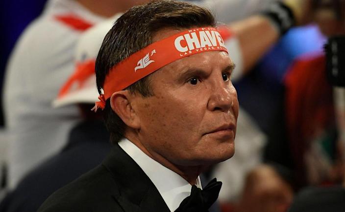 $!¿Por qué Julio César Chávez usaba una cinta roja en su cabeza? La usaba para protegerse y así lo cuenta