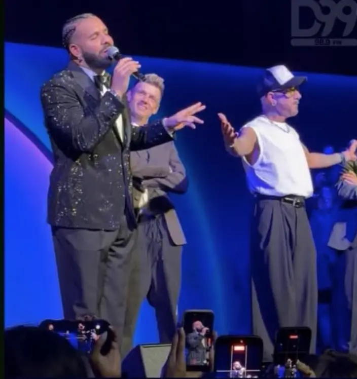 $!Lo mejor de la noche fue la presentación de los Backstreet Boys.