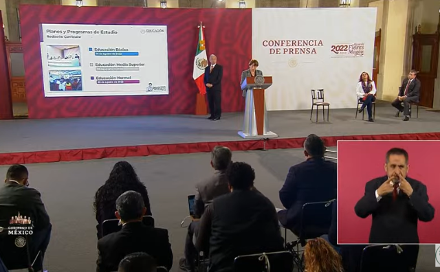 Delfina Gómez se despide de la SEP en inicio del ciclo escolar 2022 ...