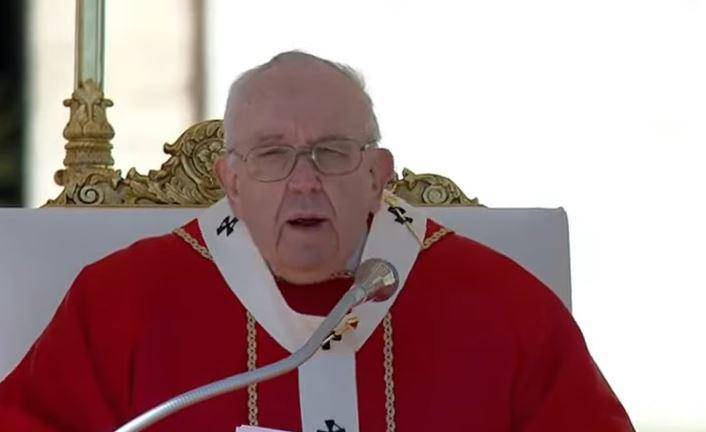 El Papa Francisco pidió que se depongan las armas y se llegue a “una tregua pascual” pero no para rearmarse, sino para lograr la paz con una verdadera negociación.