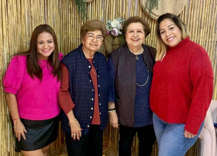 Fortalecen primas sus lazos familiares