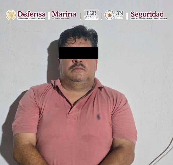 $!Detienen a conductor con mil 200 paquetes de cocaína ocultos en su tractocamión, en Sonora