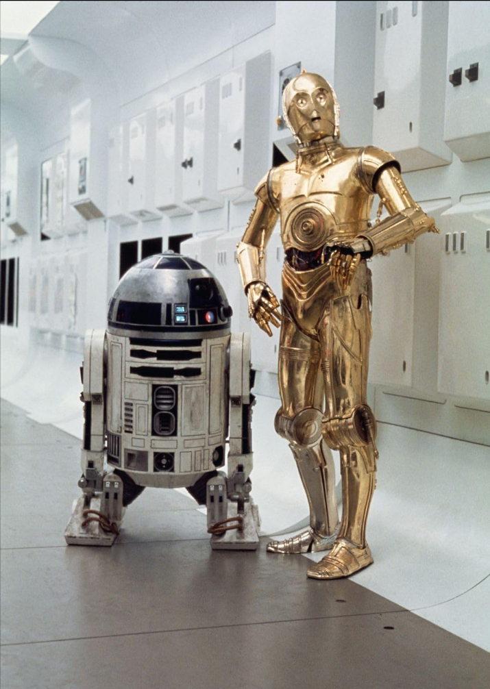 $!El androide C-3PO junto a su compañero de R2D2.