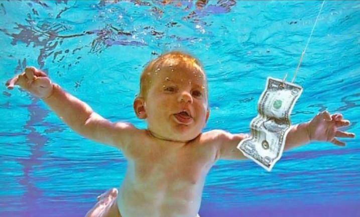 Rechazan demanda del ‘bebé’ de la portada de Nirvana por pornografía infantil