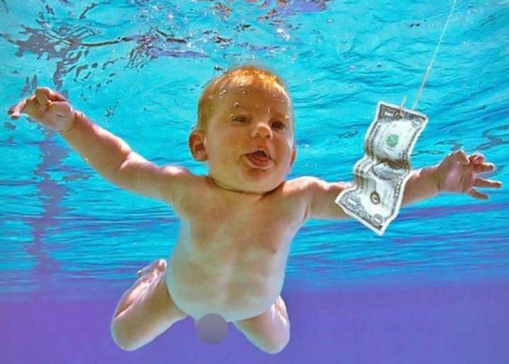 Rechazan demanda del ‘bebé’ de la portada de Nirvana por pornografía infantil