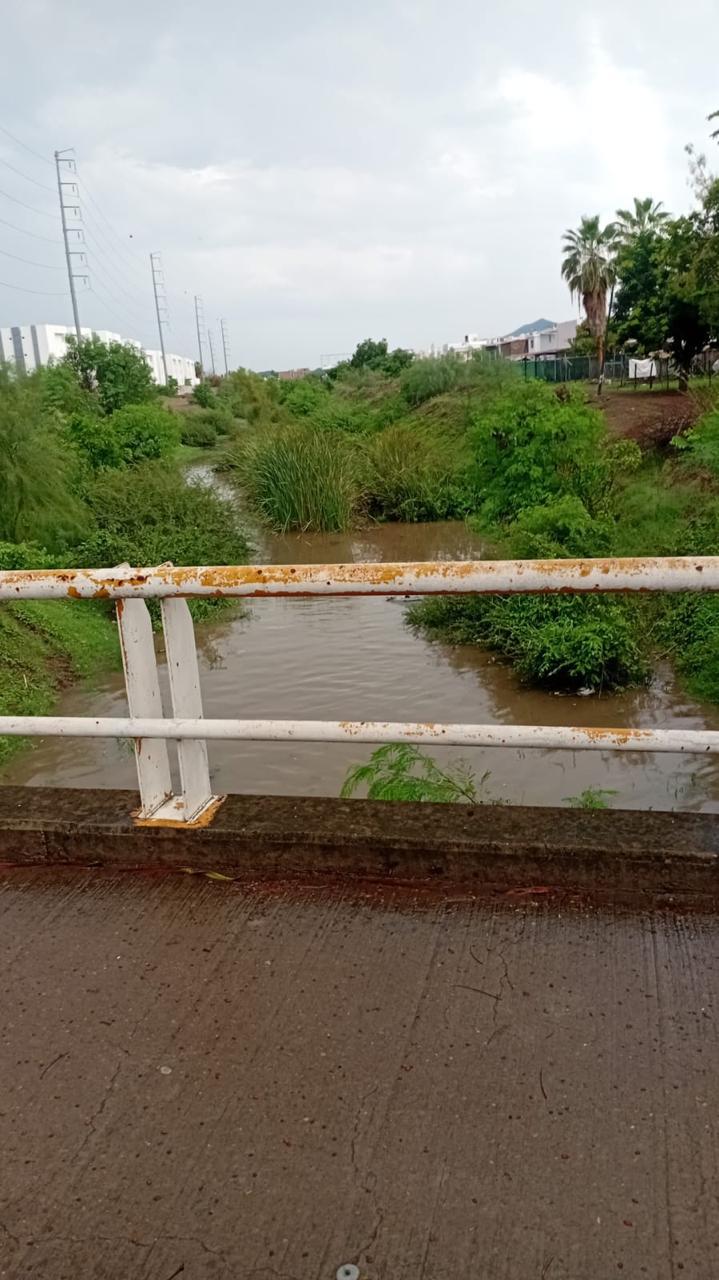$!Canales de Culiacán se mantienen al 35 % de su capacidad tras lluvias: Protección Civil