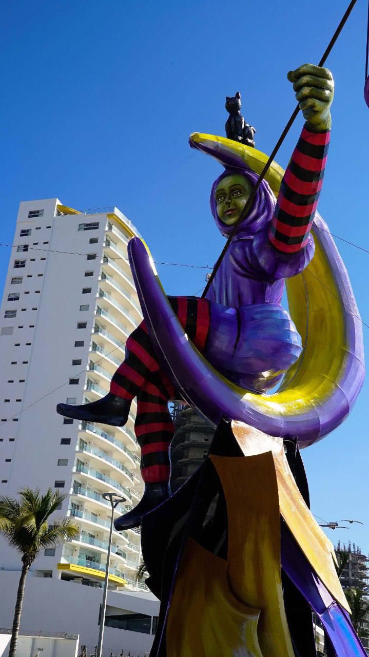 $!Uno de los monigotes usados en el carnaval anterior.