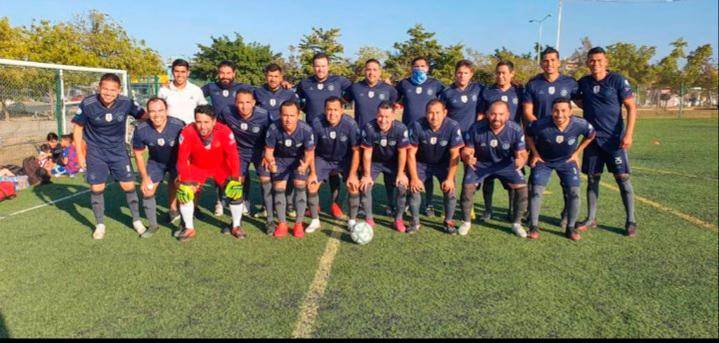 Federales FC está en los cuartos de final de Copa de la Liga de Futbol Superveteranos Municipal.