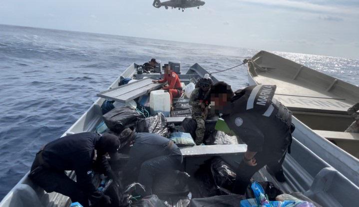 $!Marina asegura más casi 3 toneladas de cocaína en costas de Guerrero y Quintana Roo