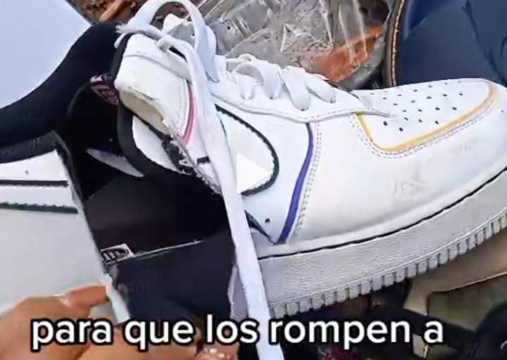 En Culiacán, tiran calzado de lujo al basurón pero lo dañan para que no se pueda usar