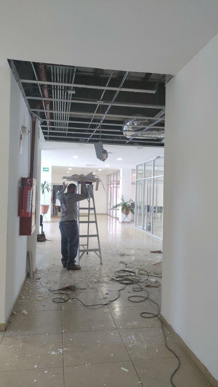 $!Rehabilitan techo de biblioteca digital en Escuinapa