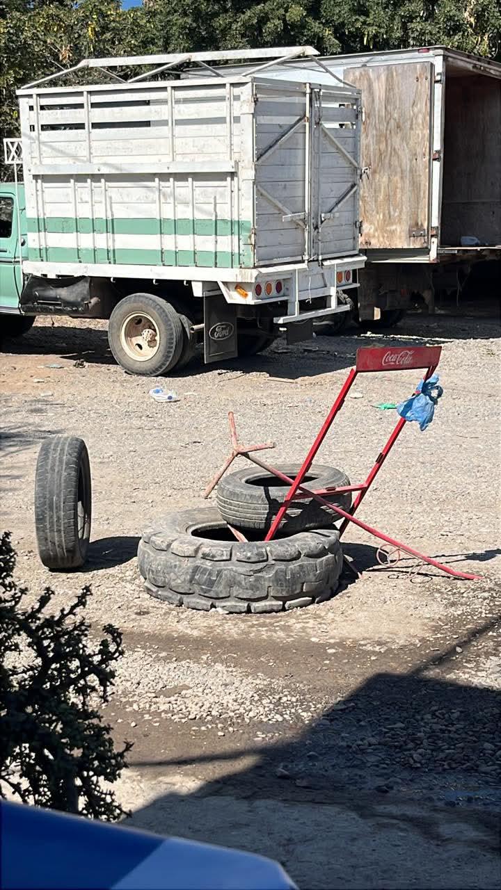 $!Conviven vecinos de Villa Unión entre aguas negras y contaminación