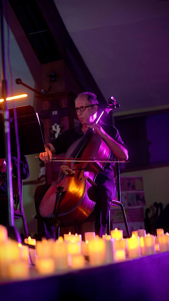 $!Aplauden a la Camerata Mazatlán en la Iglesia San Carlos Borromeo