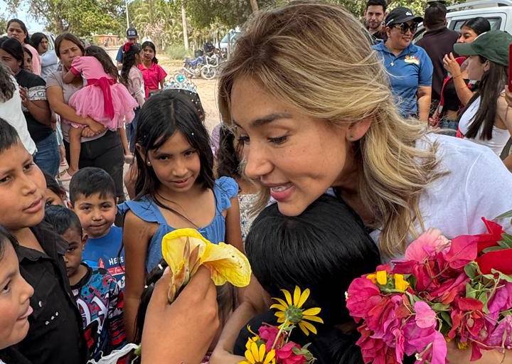 Lleva ‘Cadena de Amor’ alegría a más de 2 mil niños en comunidades indígenas