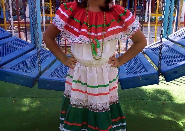 Alumnos del ICO festejan la Revolución