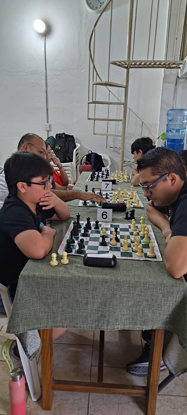 $!Jaime España repite como campeón del Torneo Sabatino de Ajedrez Rápido en Mazatlán