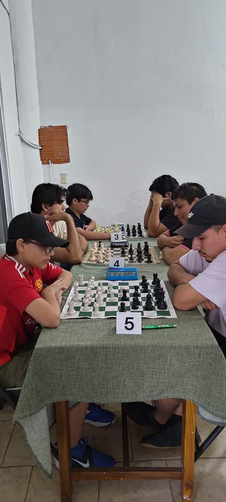 $!Jaime España repite como campeón del Torneo Sabatino de Ajedrez Rápido en Mazatlán