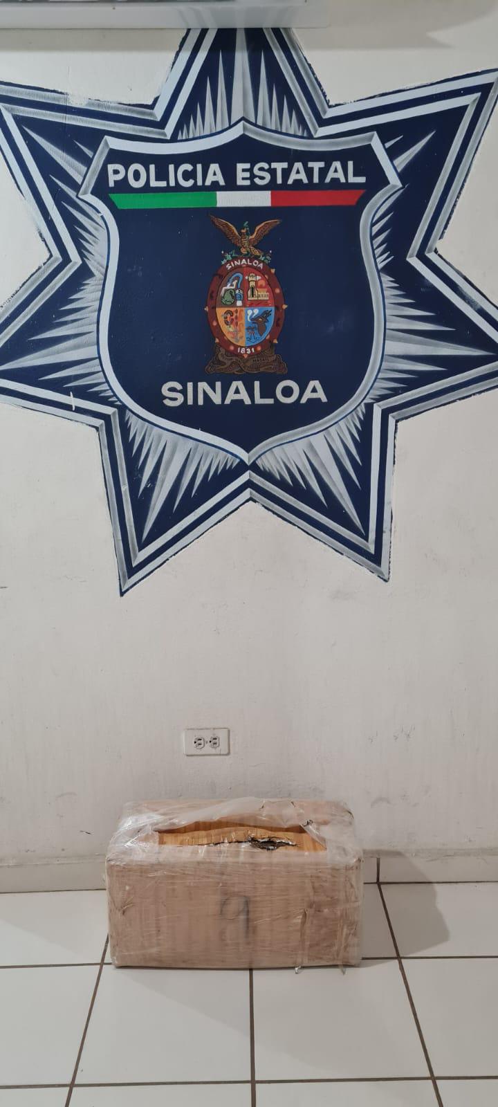 $!Aseguran dos paquetes de mariguana en Culiacán