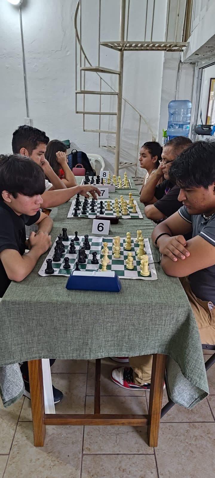 $!Jaime España repite como campeón del Torneo Sabatino de Ajedrez Rápido en Mazatlán