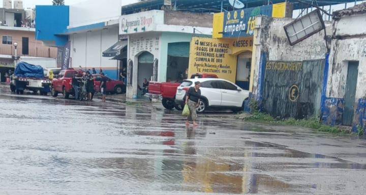 Protección Civil mantiene monitoreo en Rosario por lluvias de Raymond; sin riesgo para la población