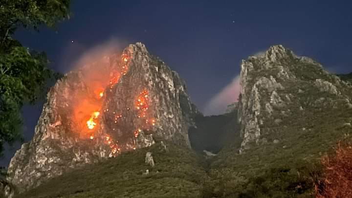 Se registra incendio en el Cerro de la Silla