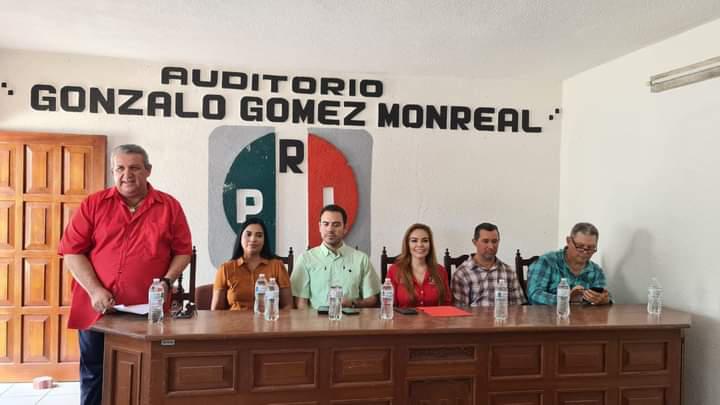 $!Rinden protesta nuevos directivos municipales del PRI en Sinaloa
