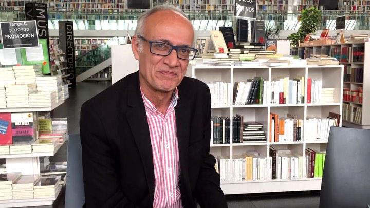 Gana Francisco Hinojosa el Premio Letras de Sinaloa