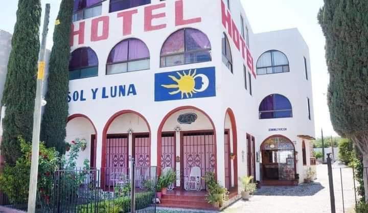 Encuentran a 22 extranjeros que fueron secuestrados en hotel de San Luis Potosí